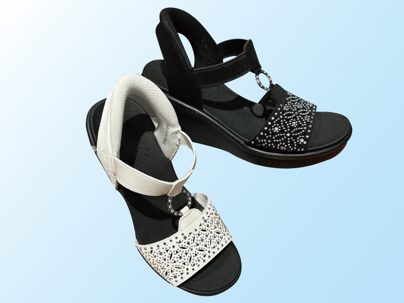 スケッチャーズ